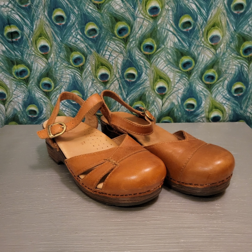 DANSKO Leather Clog